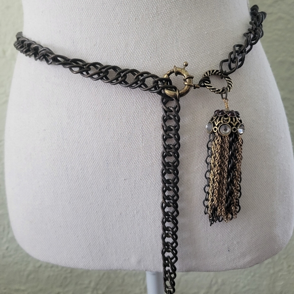 SOLD - Picture 4 of 10